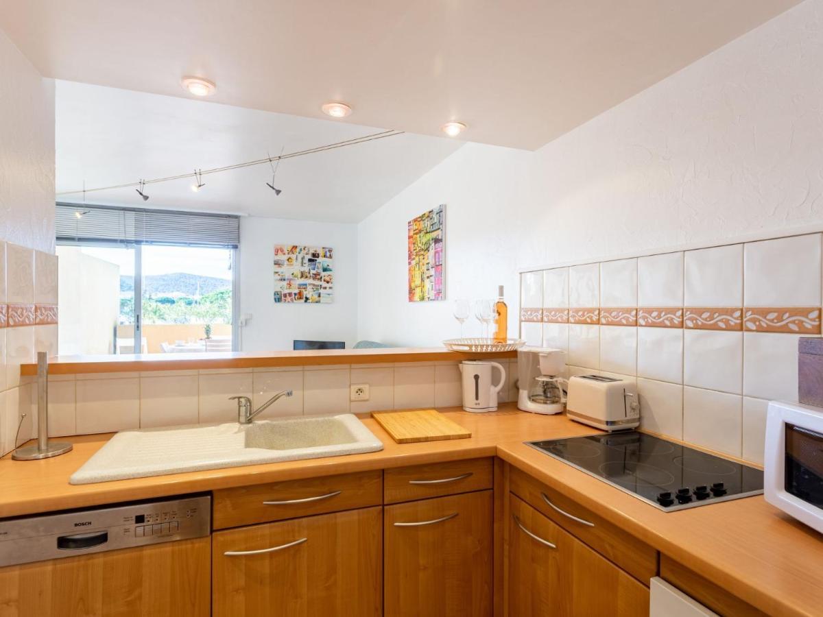 Apartment Le Port De Bormes By Interhome Eksteriør bilde